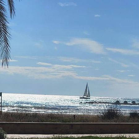 Nice Beachside 2-Bd Apt Near Barcelona Cunit Εξωτερικό φωτογραφία