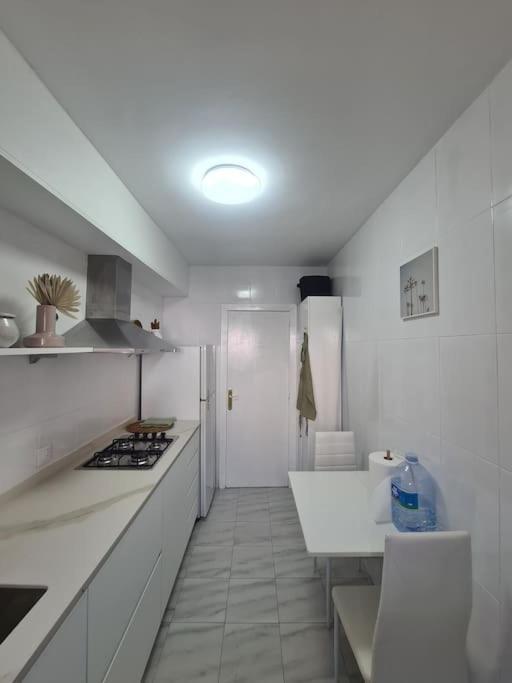 Nice Beachside 2-Bd Apt Near Barcelona Cunit Εξωτερικό φωτογραφία
