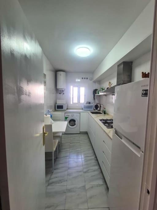Nice Beachside 2-Bd Apt Near Barcelona Cunit Εξωτερικό φωτογραφία