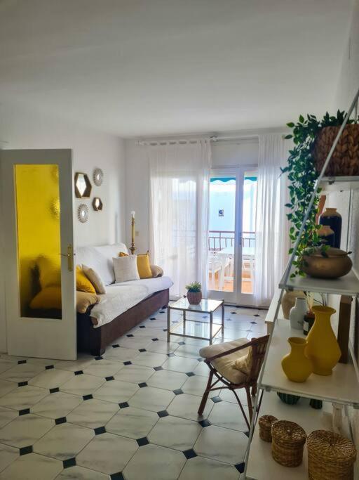 Nice Beachside 2-Bd Apt Near Barcelona Cunit Εξωτερικό φωτογραφία